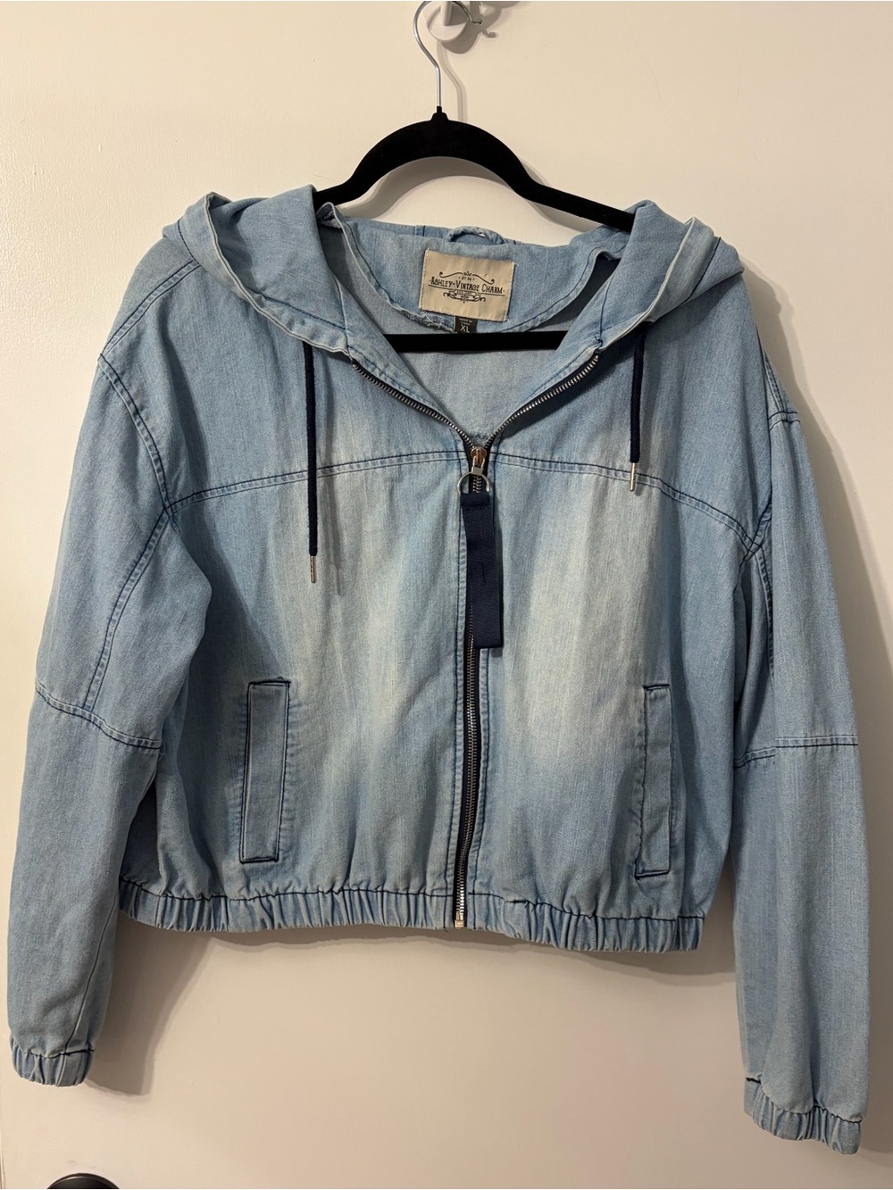 Ashely Vintage Charm Light Blue Hooded Denim Jacket